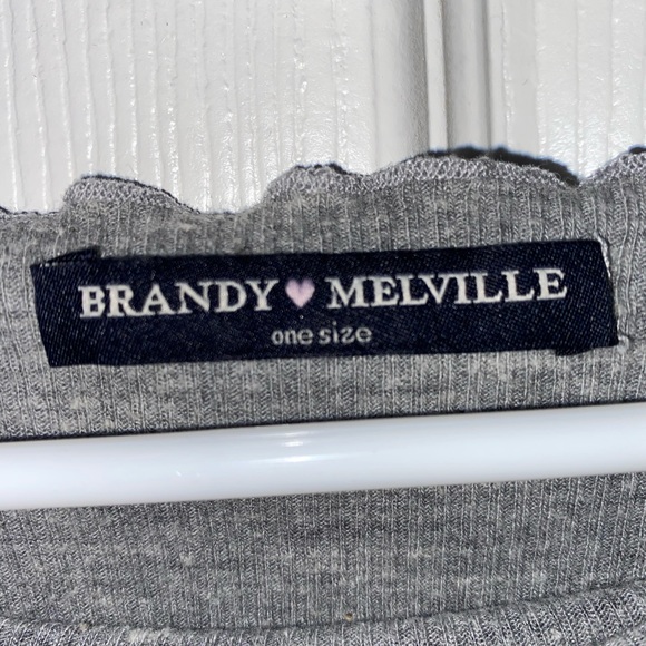 Brandy Melville Scoop Top - Picture 2 of 2